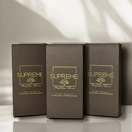 20 soros Prémium "EGYMÉRETES" mélyfekete műszempilla – Elegáns papírdobozban ,  B /  4 mm /  0.07